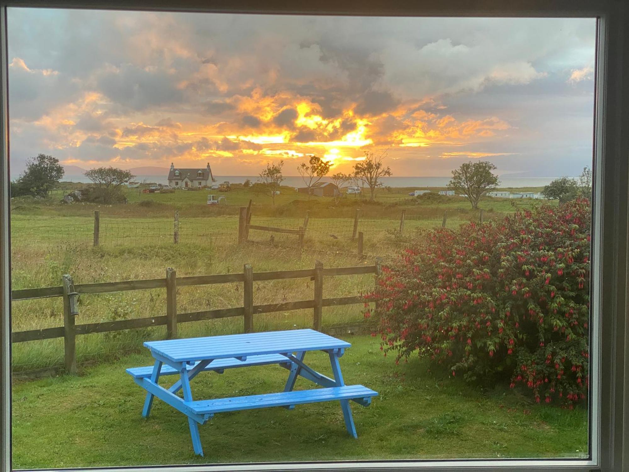 The Sheiling Holiday Home With Gorgeous Views Over The Isles Arisaig Exterior photo